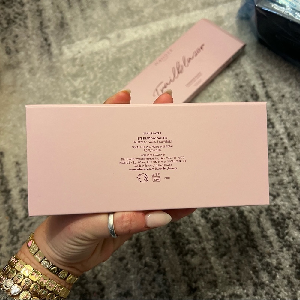 Wander Beauty Trailblazer Eyeshadow Palette NEW - Picture 6 of 6